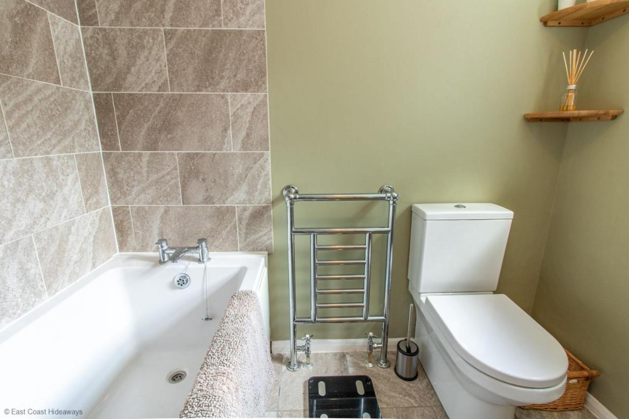 Modern Coastal Home Sleeping 5 - 2 Minute Walk To Pakefield Beach, Suffolk 외부 사진