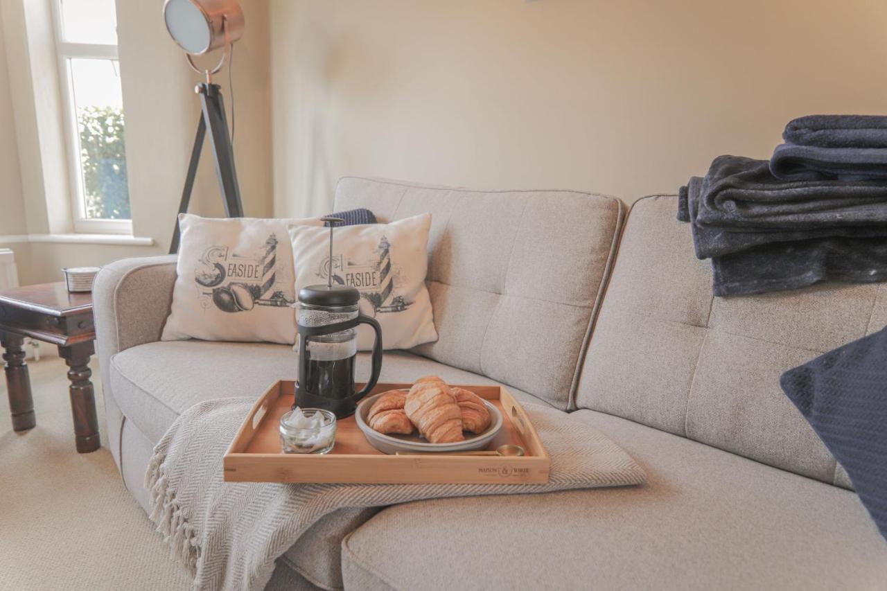 Modern Coastal Home Sleeping 5 - 2 Minute Walk To Pakefield Beach, Suffolk 외부 사진