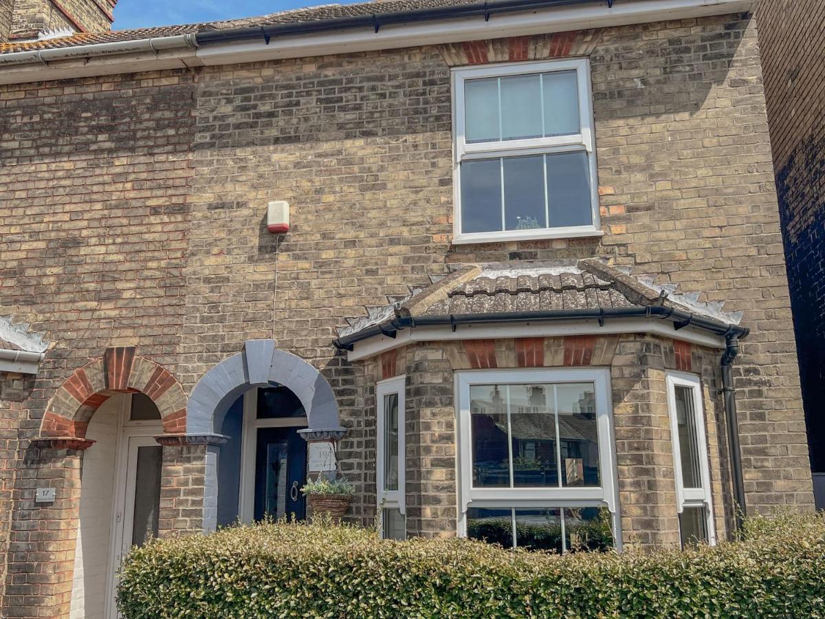 Modern Coastal Home Sleeping 5 - 2 Minute Walk To Pakefield Beach, Suffolk 외부 사진